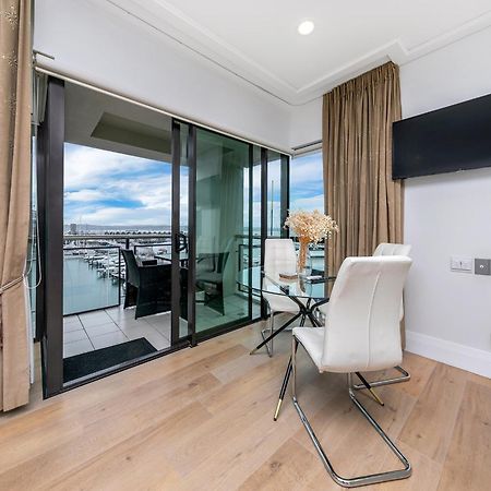 Exquisite Sun Soaked Corner Apartment Auckland Zewnętrze zdjęcie